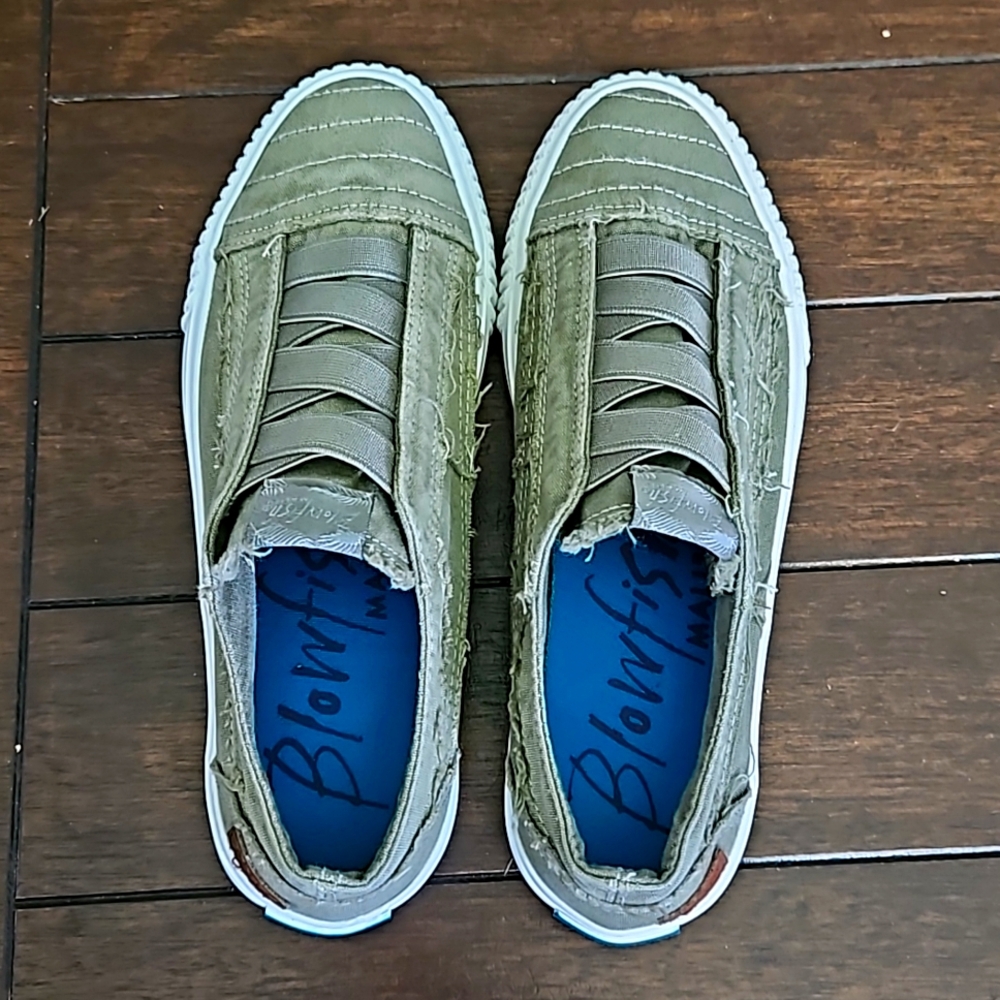 Blowfish army green slip on shoes